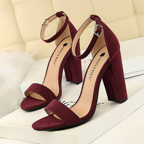 2020 New Women Pumps Buckle Women Shoes Sexy High Heels Block Heels Party Shoes Women Heels Suede Women Sandals Plus Size 43